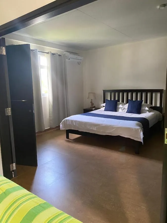 Flower Garden Self-Catering Apartments Victoria Seychelles